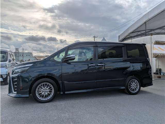 トヨタ ヴォクシー