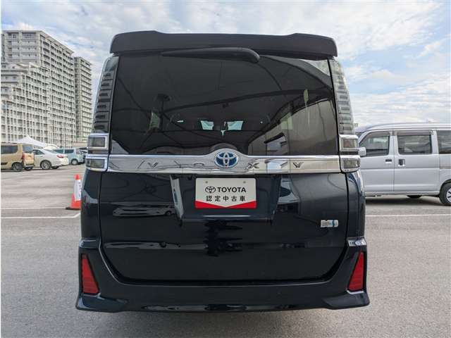 トヨタ ヴォクシー