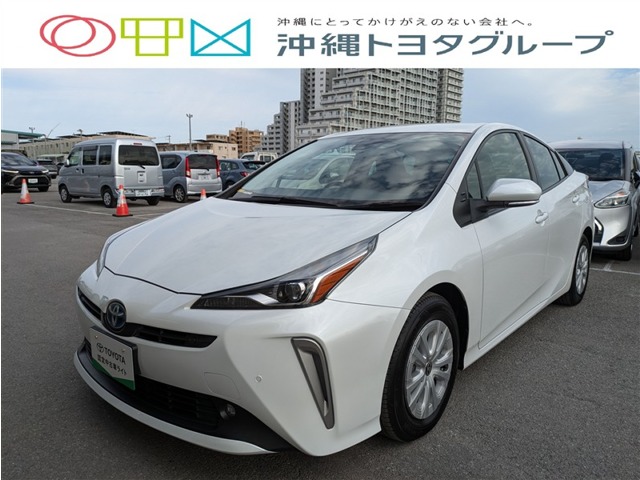 トヨタ プリウス