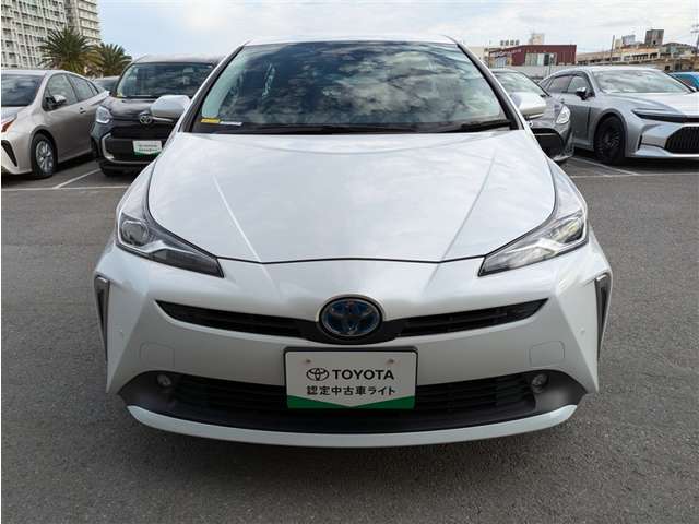 トヨタ プリウス