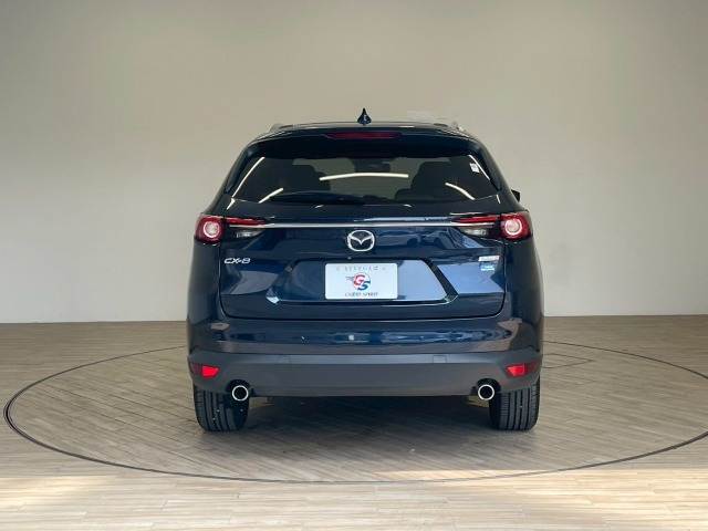 マツダ CX-8