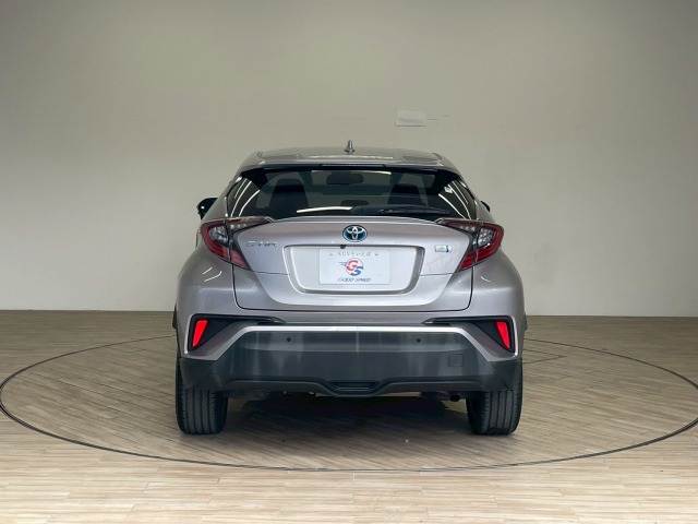 トヨタ C-HR