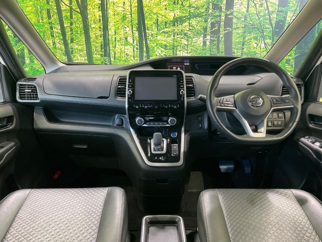 日産 セレナ