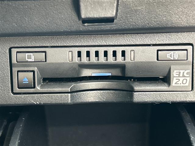 トヨタ アルファードハイブリッド
