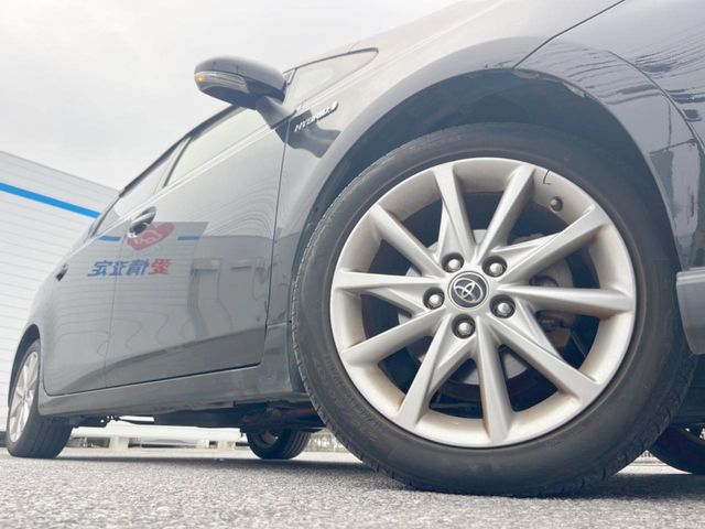 トヨタ プリウスα