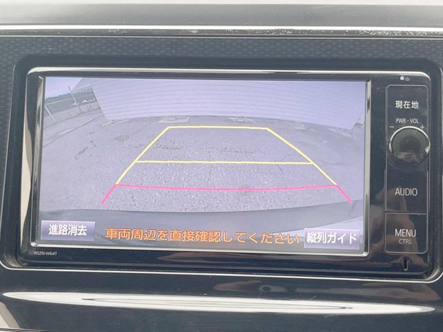 トヨタ プリウスα