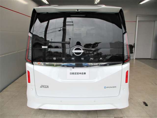 日産 セレナ