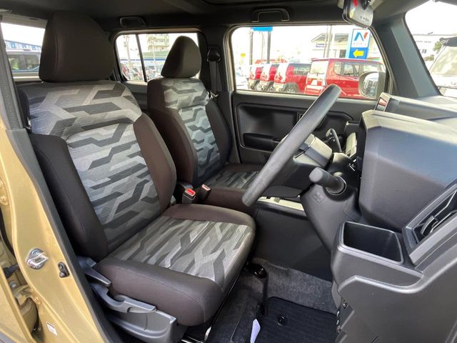 ダイハツ タフト