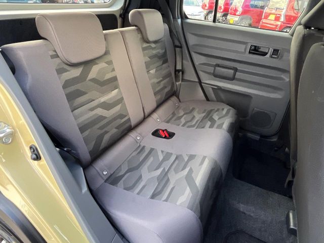 ダイハツ タフト