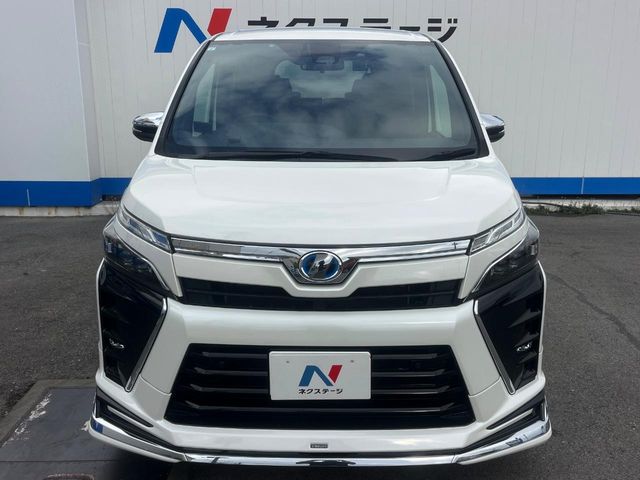 トヨタ ヴォクシー