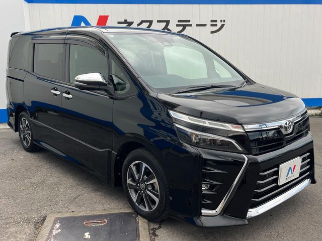 トヨタ ヴォクシー