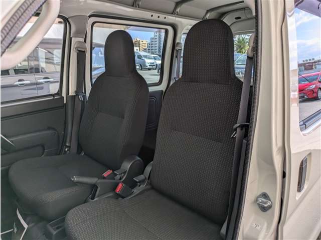 ダイハツ ハイゼットカーゴ