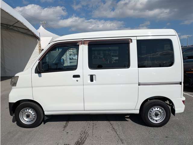 ダイハツ ハイゼットカーゴ