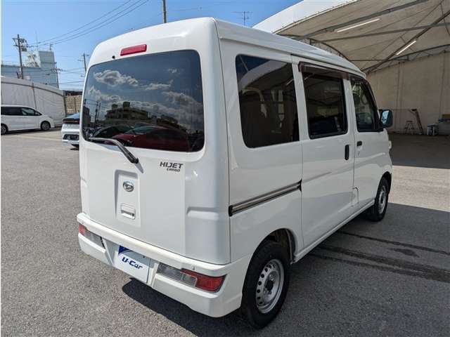 ダイハツ ハイゼットカーゴ