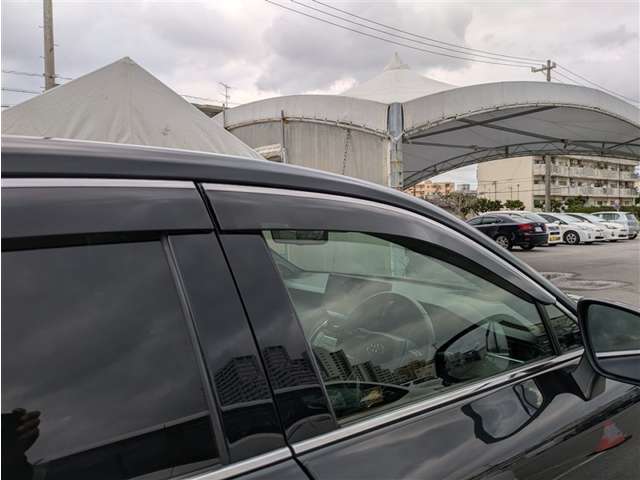 トヨタ ハリアー