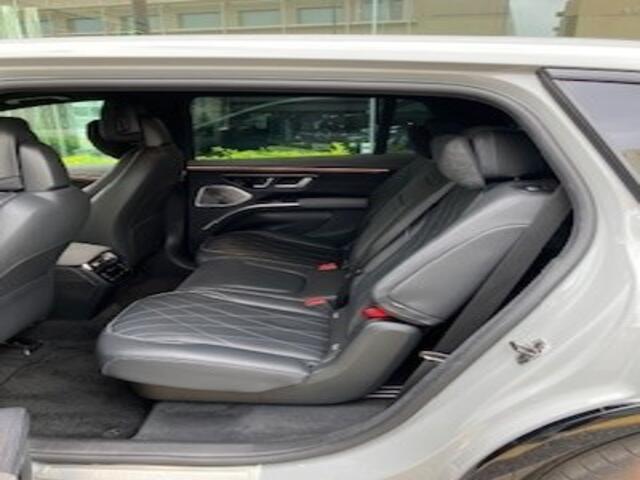 メルセデス・ベンツ EQS SUV