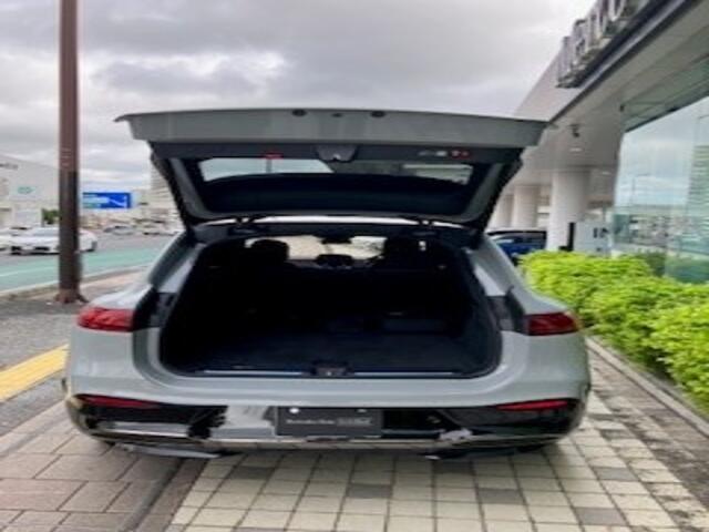 メルセデス・ベンツ EQS SUV