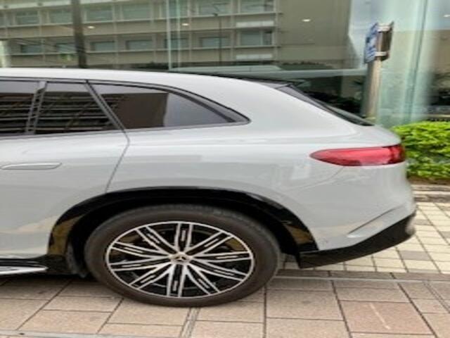 メルセデス・ベンツ EQS SUV