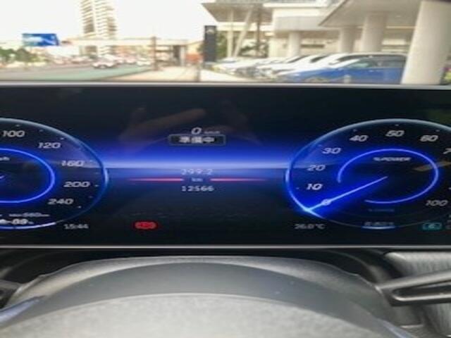 メルセデス・ベンツ EQS SUV