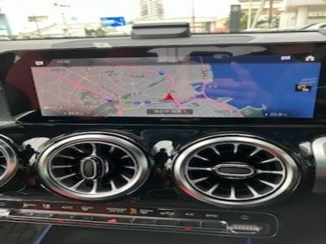 メルセデスAMG GLB