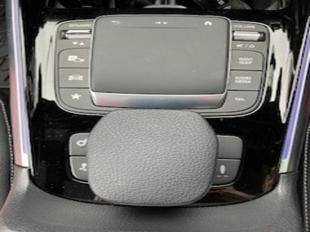 メルセデスAMG GLB