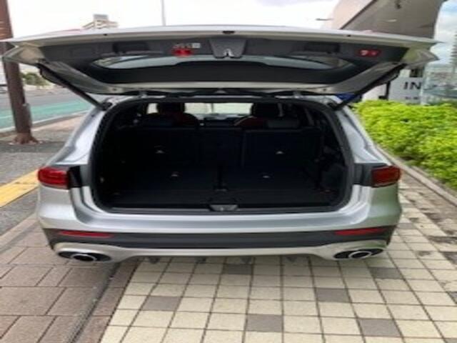 メルセデスAMG GLB