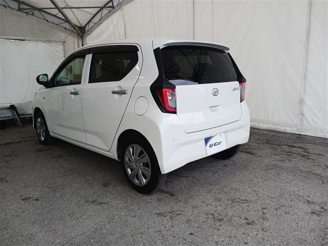 ダイハツ ミライース