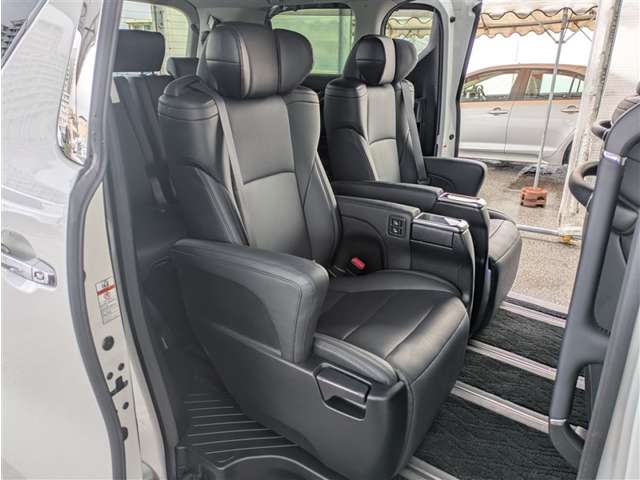 トヨタ アルファード