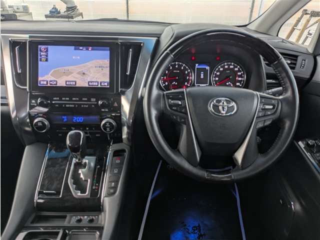 トヨタ アルファード