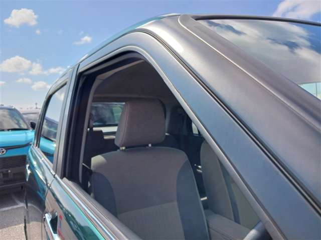 ダイハツ キャスト