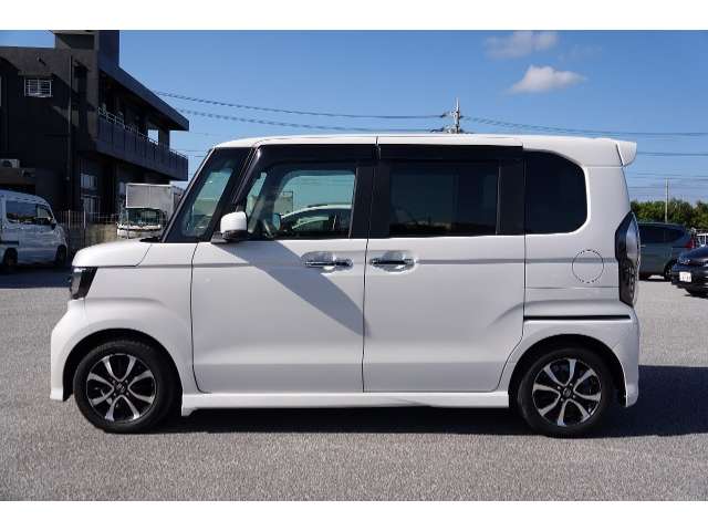 ホンダ N-BOX