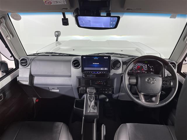 トヨタ ランドクルーザー70