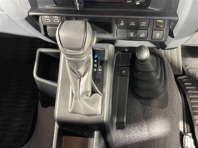 トヨタ ランドクルーザー70