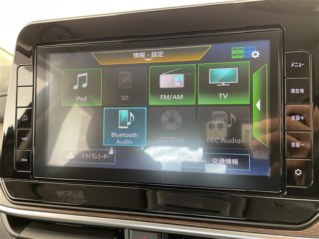日産 ノートオーラ