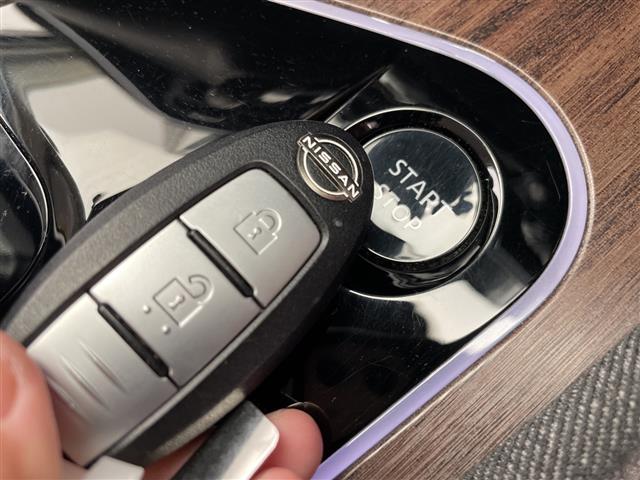 日産 ノートオーラ