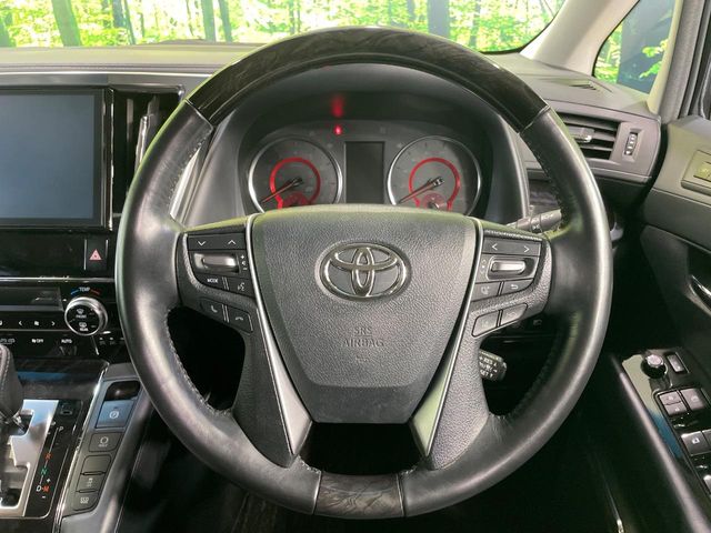 トヨタ ヴェルファイア