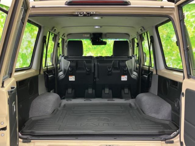 トヨタ ランドクルーザー70