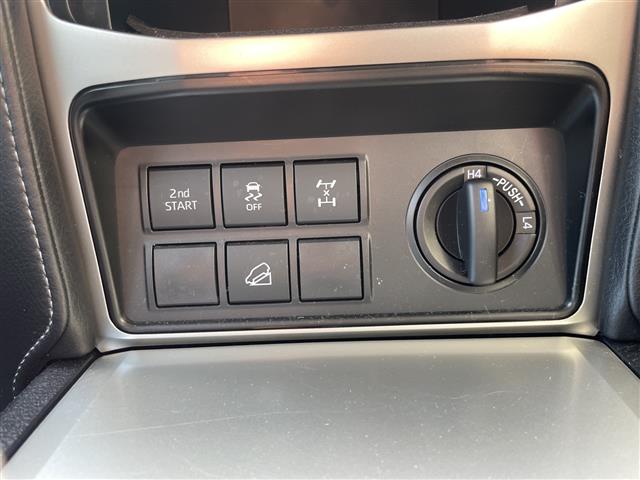 トヨタ ランドクルーザープラド