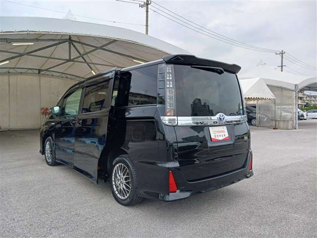 トヨタ ヴォクシー