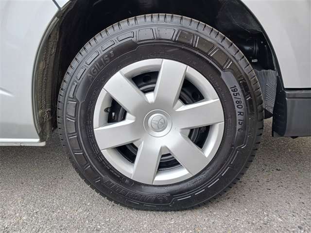 トヨタ ハイエースバン