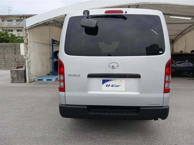 トヨタ ハイエースバン