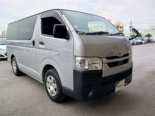 トヨタ ハイエースバン