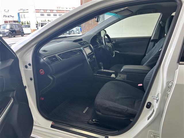 トヨタ カムリハイブリッド