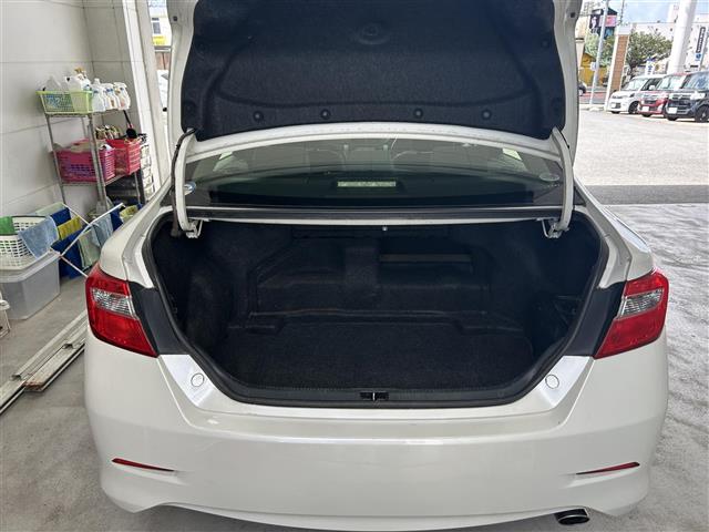 トヨタ カムリハイブリッド