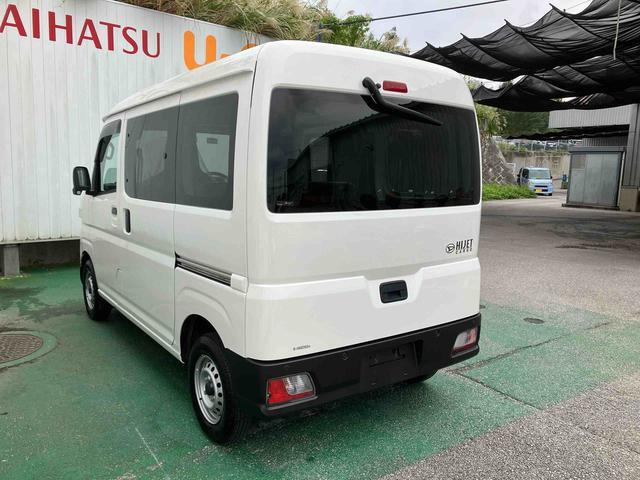 ダイハツ ハイゼットカーゴ