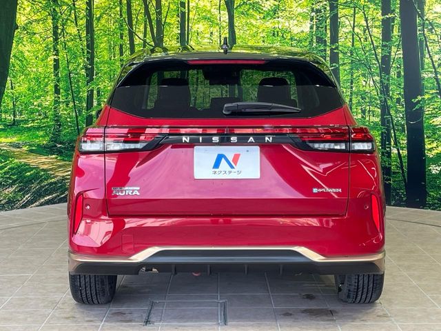 日産 ノートオーラ