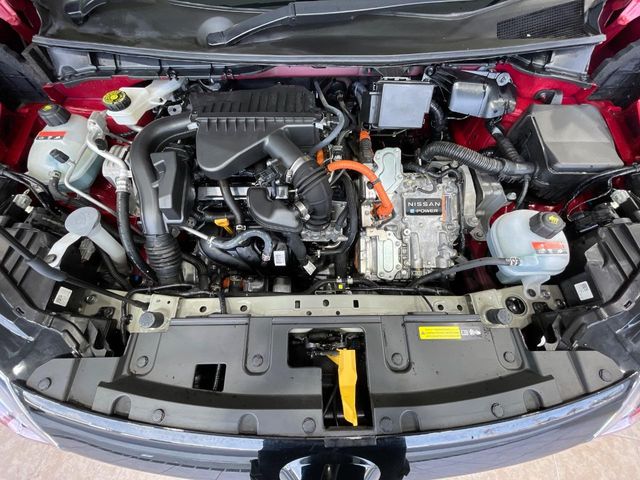 日産 ノートオーラ