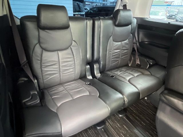 トヨタ ヴェルファイア