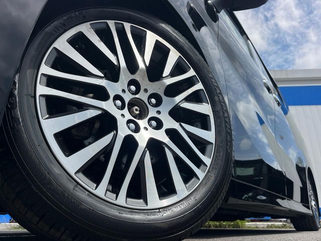 トヨタ ヴェルファイア