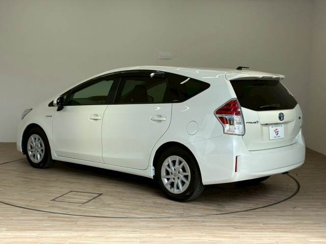 トヨタ プリウスα